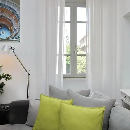 Luxury Apartment Vaticano-S'Peter Basilica - Netflix Wifi - Aircond Rome Exterior photo